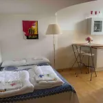 Helles Apartment In Historischer Villa